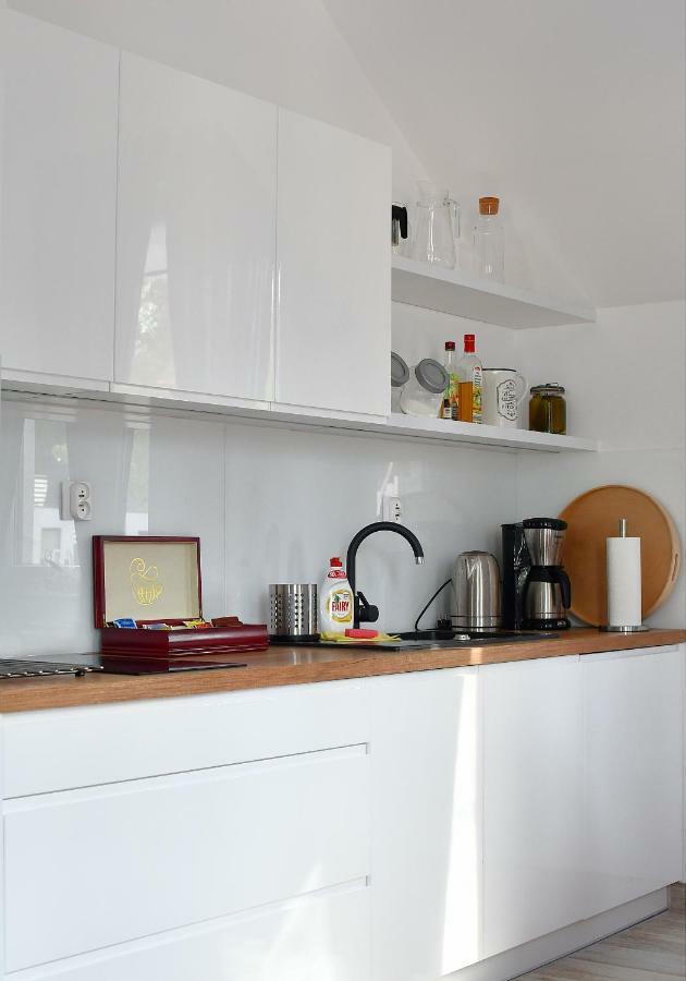 Chill&Sun Apartment Lukecin Ngoại thất bức ảnh